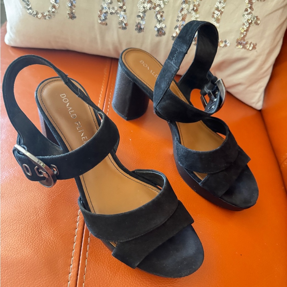 Donald J. Pliner Black Women's Sandals - Picture 4 of 14
